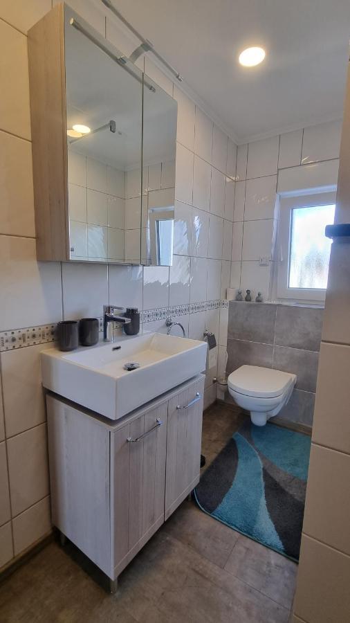 Unter Der Linde Apartment Санкт Вендел Екстериор снимка